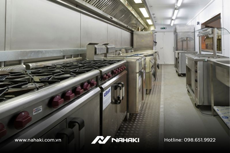 Với những khu bếp hạn chế về diện tích, NAHAKI luôn tiếp cận theo hướng “Tối ưu hiệu quả - tối thiểu không gian”