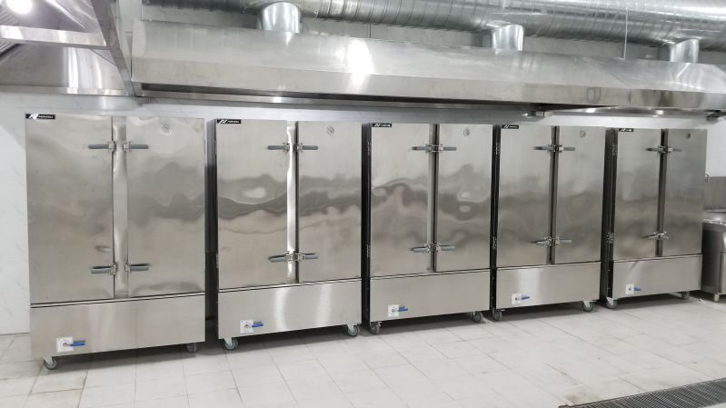 Tủ cơm công nghiệp NAHAKI được lắp đặt tại bếp công nghiệp nhà máy VPIC (Vĩnh Phúc)