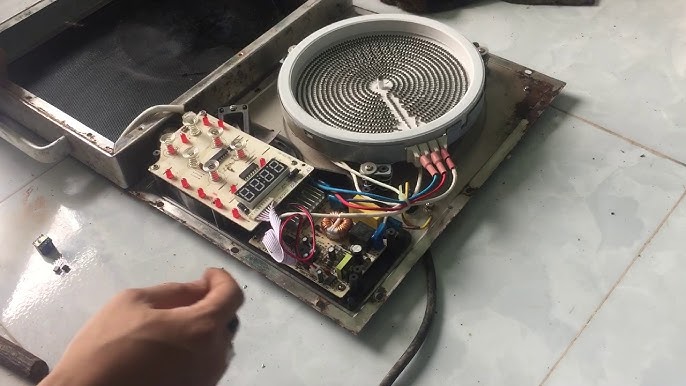 Việc sửa chữa bếp từ công nghiệp chỉ nên thực hiện với các lỗi cơ bản, lỗi nhỏ và không lặp lại nhiều lần