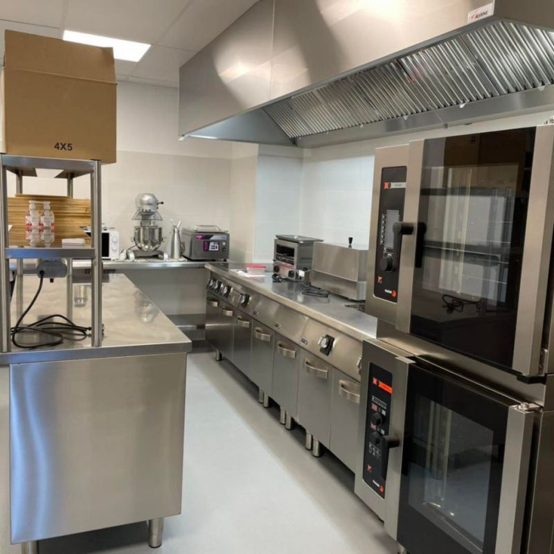 Bếp nhà hàng là một trong những khu vực quan trọng nhất