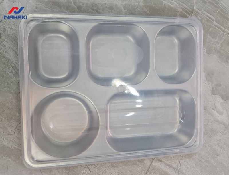 cac-loai-khay-com-cong-nghiep-inox-304