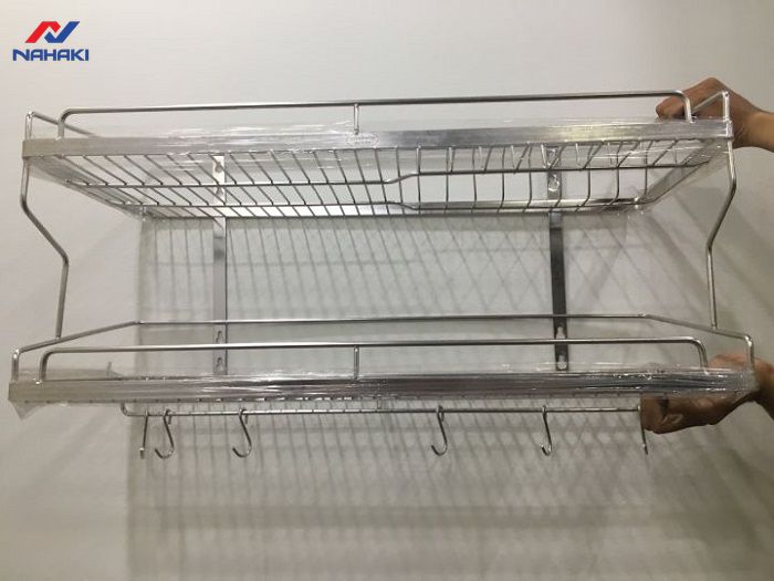 ke-moc-treo-tuong-inox