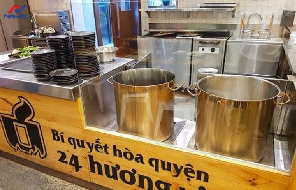 thiet-ke-bep-quan-pho-dep-va-chuyen-nghiep-nhat