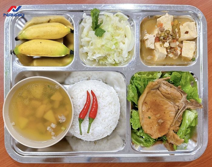 thuc-don-suat-an-cong-nghiep-20k-day-du-dinh-duong