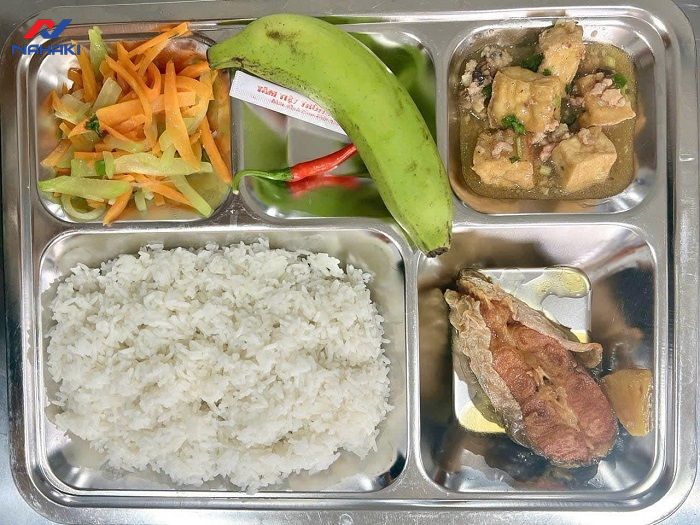 thuc-don-suat-an-cong-nghiep-20k-day-du-dinh-duong