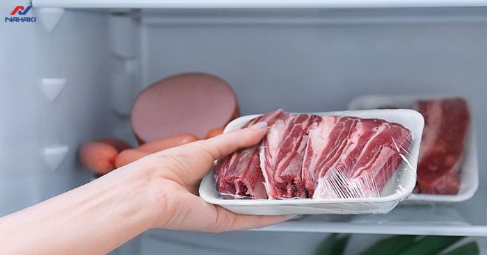 tu-mat-dung-thit-tuoi-song