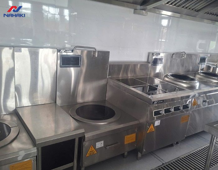 loi-thuong-gap-cua-bep-tu-cong-nghiep