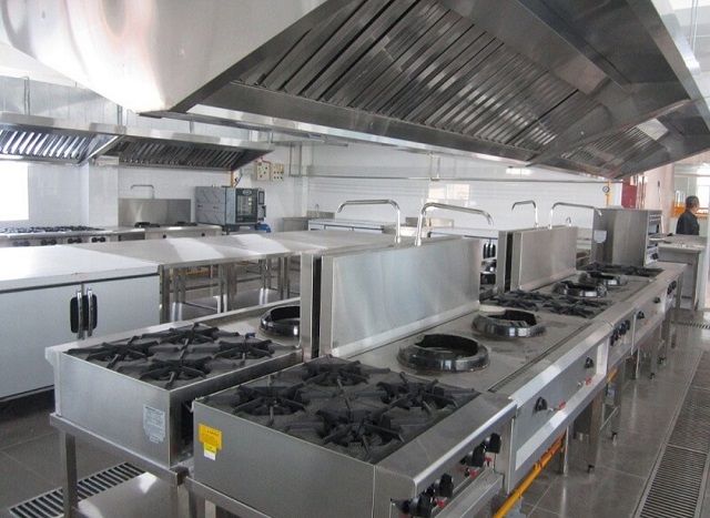 Ảnh 2: Nhiều ưu điểm của bếp công nghiệp đối với khu bếp và người sử dụng