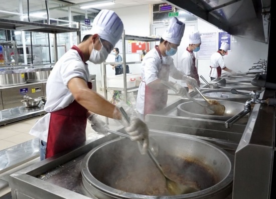 Tìm hiểu về những quy định bếp ăn tập thể về vệ sinh an toàn thực phẩm
